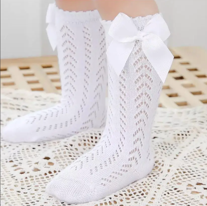 The Lace Bow Socks